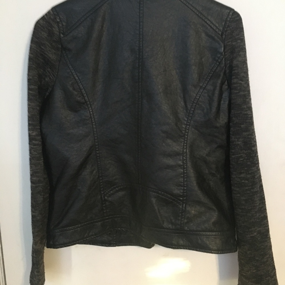 Jacket - Picture 2 of 3